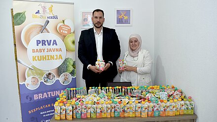 Pomoć najmlađima: Mozzart donirao 1.000 kašica Javnoj kuhinji za bebe